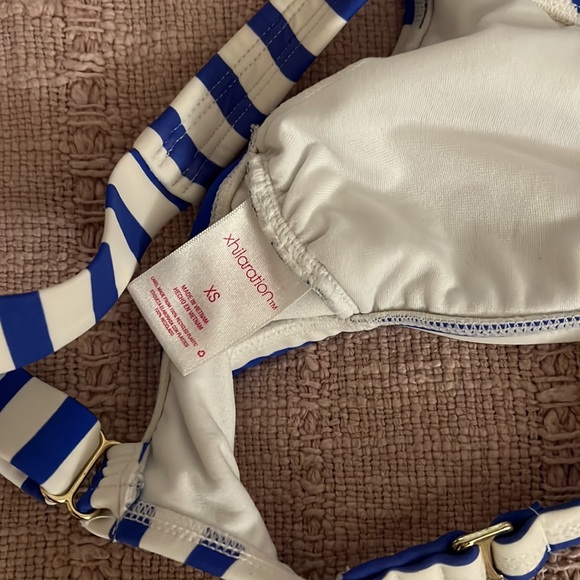 Target brand blue and white striped bikini - Picture 4 of 4